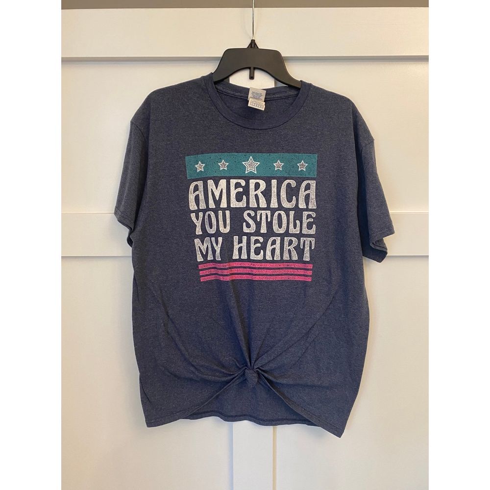 America You Stole My‎ Heart tee size large